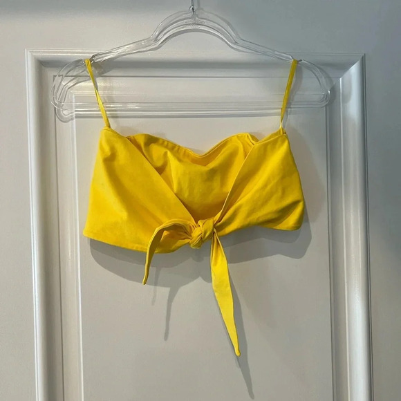 Superdown Yellow top - Picture 3 of 5